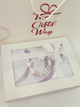 Load image into Gallery viewer, طقم اللحاف وعلاقة المصاصة