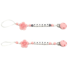 Load image into Gallery viewer, طقم اللحاف وعلاقة المصاصة