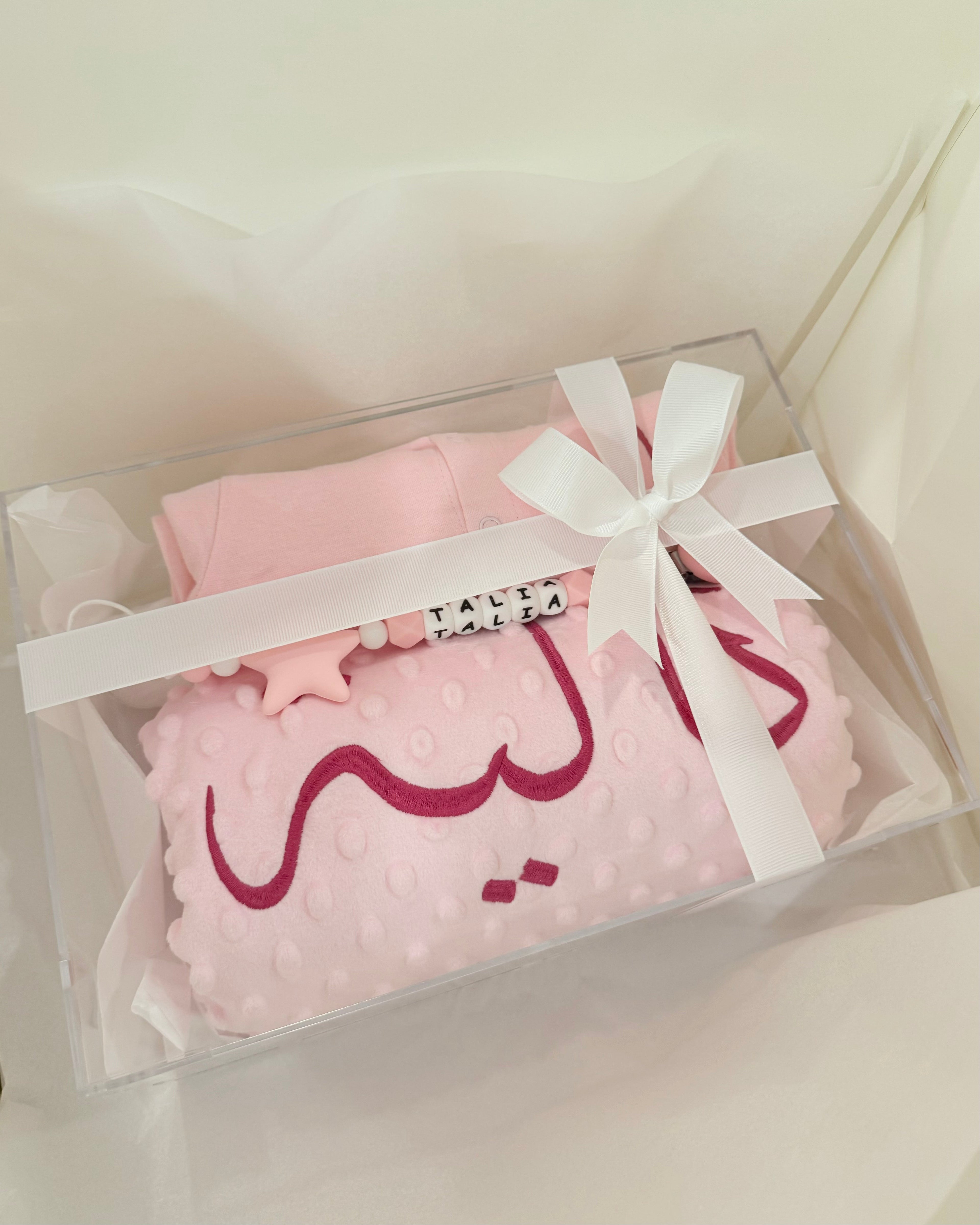 طقم الأفرول